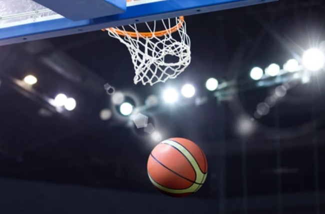 NBA总决赛期间尼克斯关于米切尔·罗宾逊和兰德里·沙梅特自由球员合同的新传闻